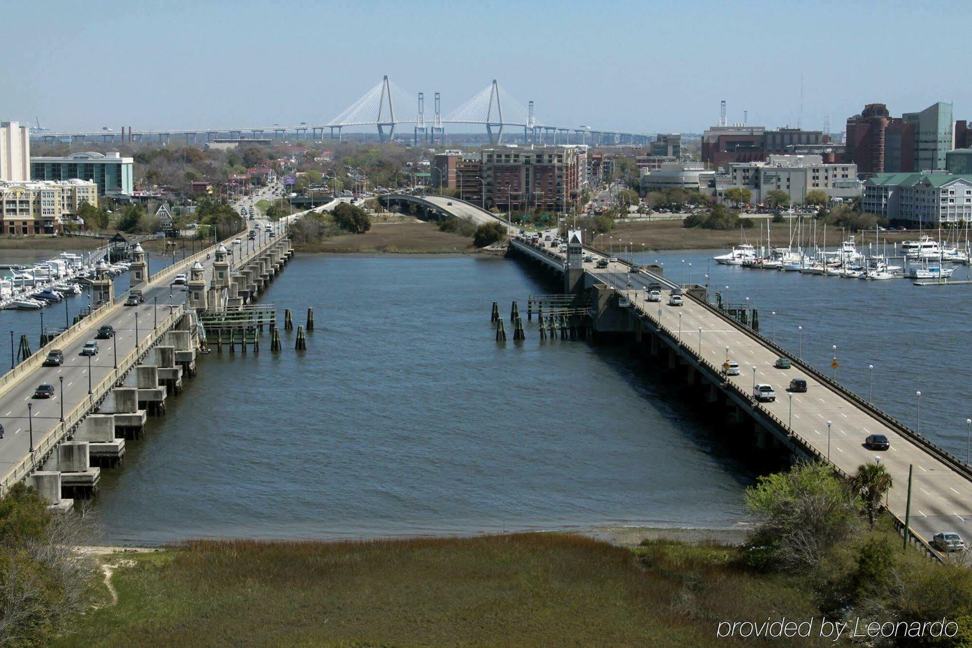 Holiday Inn Charleston-Riverview, An Ihg Hotel Zewnętrze zdjęcie