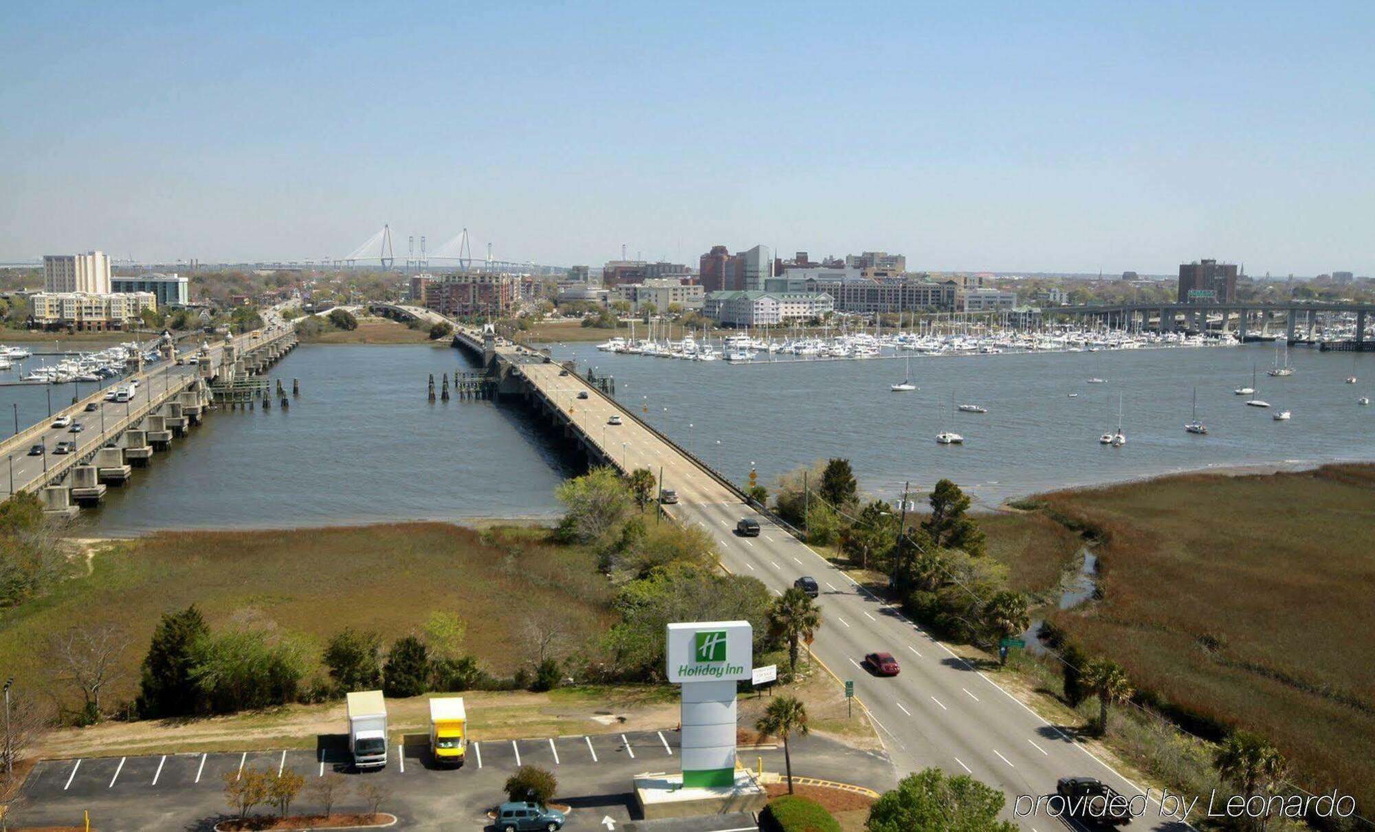 Holiday Inn Charleston-Riverview, An Ihg Hotel Zewnętrze zdjęcie